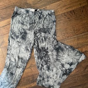 GYPSY WARRIOR tie-die flare pants